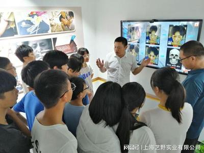 趣味性禁毒教育VR體驗設備、VR禁毒基地、多媒體禁毒教育產(chǎn)品配置