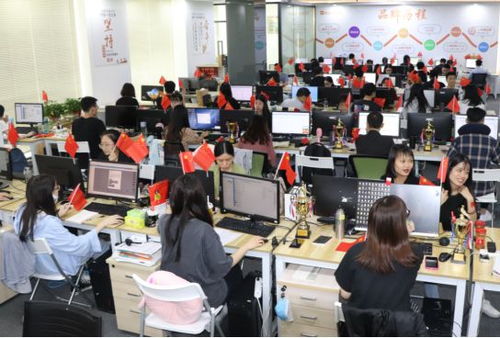 廣州學(xué)求易教育咨詢登上央視舞臺(tái) 創(chuàng)新之路 栗志 勵(lì)志的橡栗 八大網(wǎng)絡(luò)平臺(tái)同時(shí)上線